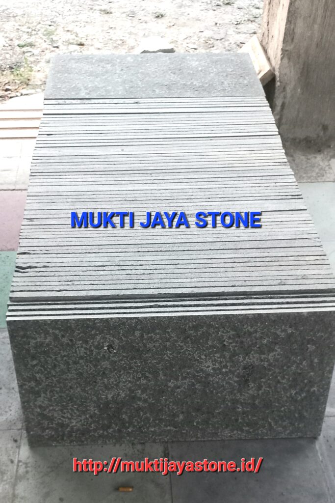 Batu alam andesit Cirebon 